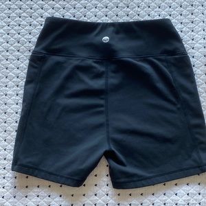 Senita bike shorts 3.75in